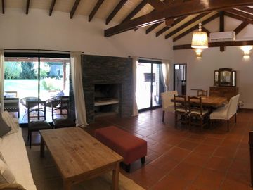 Casa - Villa Elisa