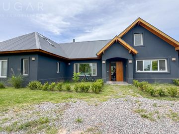 Venta Casa - Barrio Privado Everlinks Golf Club  / Lujan