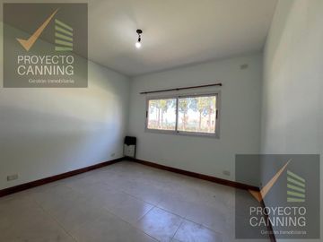 Casa en venta en Barrio Don Joaquin Canning