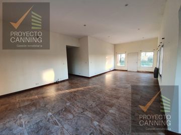 Casa en venta en Barrio Don Joaquin Canning