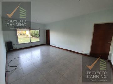 Casa en venta en Barrio Don Joaquin Canning