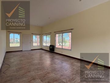 Casa en venta en Barrio Don Joaquin Canning