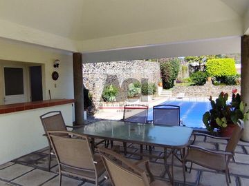 Casa en condominio en Venta , Lomas de Cortes
