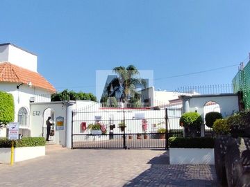 Casa en condominio en Venta , Lomas de Cortes