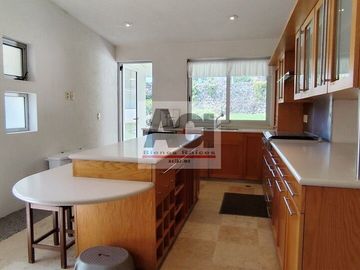 Casa en condominio en Venta , Lomas de Cortes