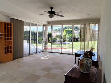 Casa en condominio en Venta , Lomas de Cortes