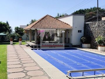 Casa en condominio en Venta , Lomas de Cortes