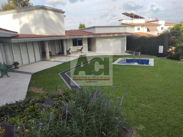 Casa en condominio en Venta , Lomas de Cortes