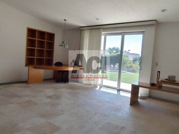 Casa en condominio en Venta , Lomas de Cortes