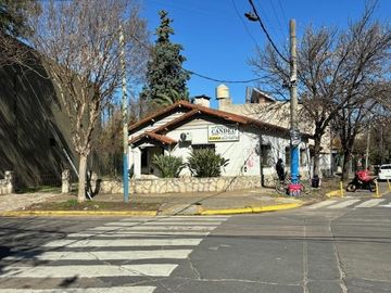 Chalet Ideal emprendimiento, uso comercial