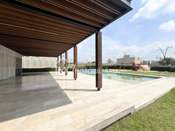 Casa en VENTA en Lomas del Campanario Norte