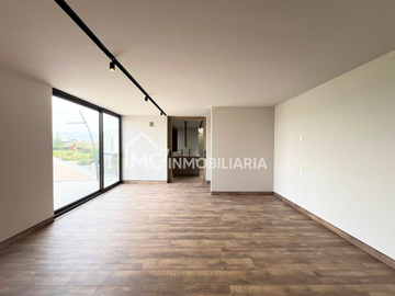Casa en VENTA en Lomas del Campanario Norte