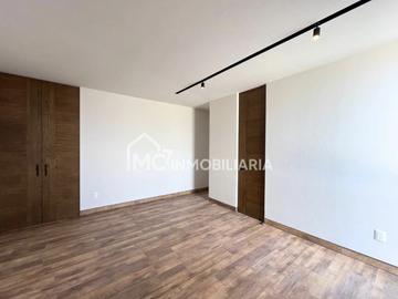Casa en VENTA en Lomas del Campanario Norte