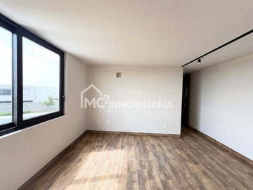 Casa en VENTA en Lomas del Campanario Norte
