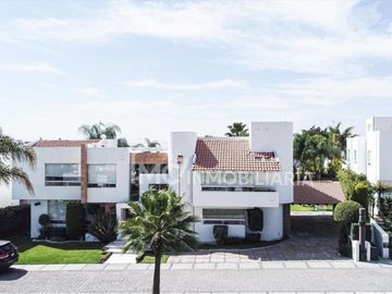 Casa en VENTA en Juriquilla