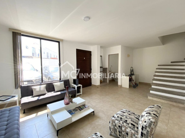 CASA EN VENTA EN EL REFUGIO