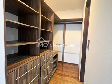 Departamento en VENTA en City View El Campanario