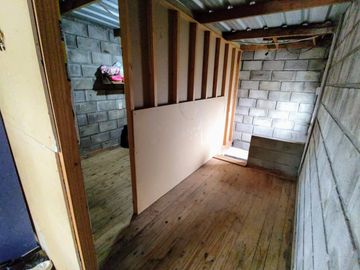 Venta Casa 3 ambientes con garage en Castelar