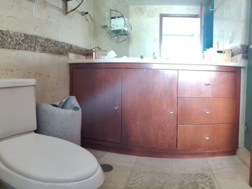 INCREÍBLE DEPARTAMENTO A LA VENTA EN BOSQUE ALTO(V)