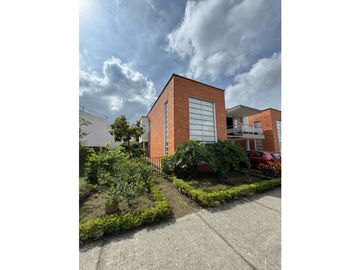 Casa semi campestre en venta