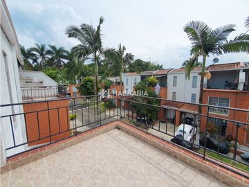 Venta casa en Quinta de los Robles Belmonte