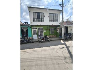 Vendo casa en excelente estado en Guaduas Cund