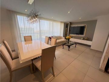 SE VENDE EXCLUSIVO Y AMPLIO APARTAMENTO EL PORTAL DE GENOVES