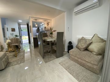 Casa En Venta En Ciudad Country Jamundi