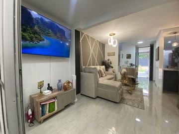 Casa En Venta En Ciudad Country Jamundi