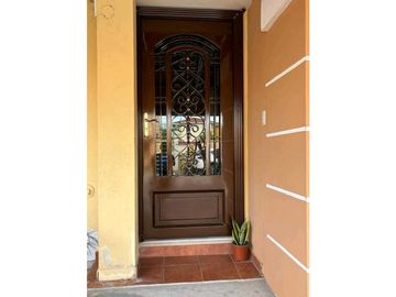 CASA DUPLEX  EN PASEO DE CANTABRIA 3REC 1.5B  119M2 REMODELADA