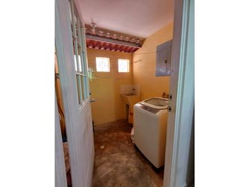 CASA DUPLEX  EN PASEO DE CANTABRIA 3REC 1.5B  119M2 REMODELADA
