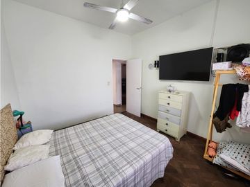 VENTA CASA 5 AMBIENTES CON TERRAZA, QUINCHO Y JARDIN. RUCCI 4500