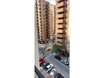 Obispo Oro al 300, un dormitorio y medio, externo con balcon