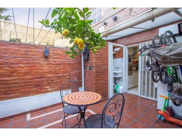 TRIPLEX 4 AMB VENTA CON PATIO Y GARAGE CUBIERTO. TANDIL 4800 MATADEROS