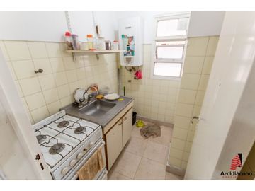 VENTA DEPARTAMENTO 2 AMBIENTES C/ BALCON SUIPACHA 700 SAN NICOLAS CABA
