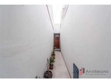 VENTA PH 3 AMBIENTES CON TERRAZA. LEGUIZAMON 3900, VIILA LUGANO.