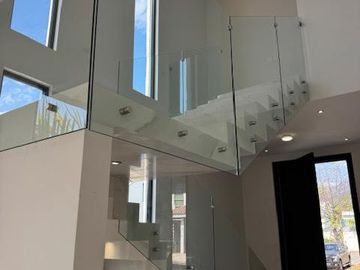 Casa en Valle de Cristal en Venta Zona Carr Nacional