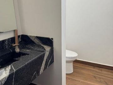 Casa en Valle de Cristal en Venta Zona Carr Nacional