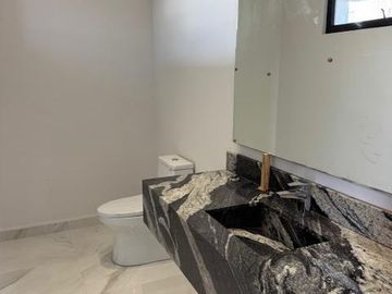 Casa en Valle de Cristal en Venta Zona Carr Nacional