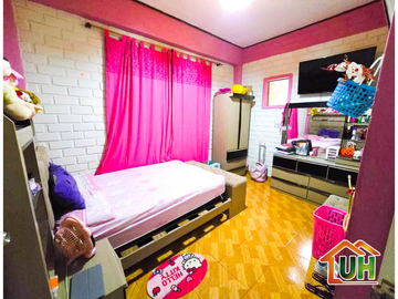 00394  VENTA CASA YARINACOCHA  MATERIAL SEMINOBLE  400 m2