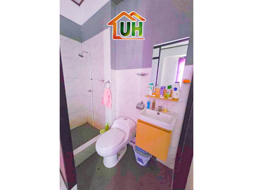 00394  VENTA CASA YARINACOCHA  MATERIAL SEMINOBLE  400 m2
