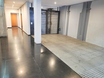 Departamento de 2 ambientes con 2 cocheras cubiertas en Palermo