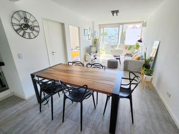 Departamento de 2 ambientes con 2 cocheras cubiertas en Palermo