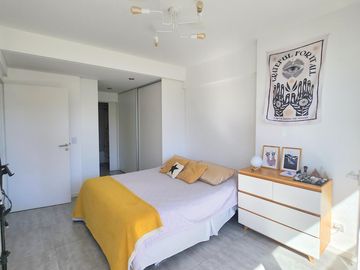 Departamento de 2 ambientes con 2 cocheras cubiertas en Palermo