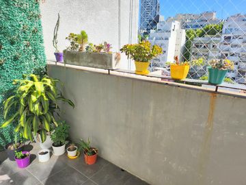 Departamento de 2 ambientes con 2 cocheras cubiertas en Palermo