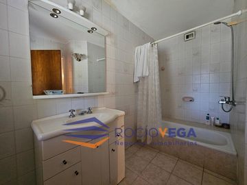 Casa en  venta  y/o alquiler en country Banco Provincia, Francisco Alvarez Moreno