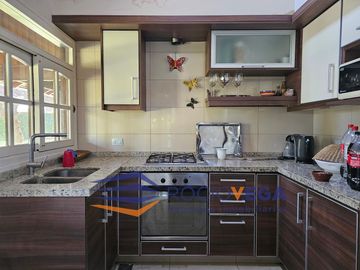 Casa en  venta  y/o alquiler en country Banco Provincia, Francisco Alvarez Moreno