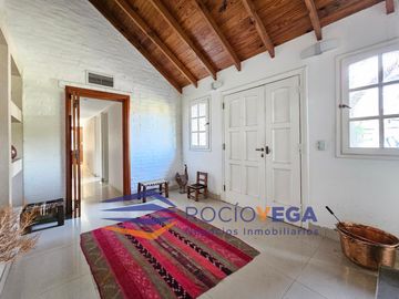 Casa en  venta  y/o alquiler en country Banco Provincia, Francisco Alvarez Moreno