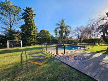 Casa en  venta  y/o alquiler en country Banco Provincia, Francisco Alvarez Moreno