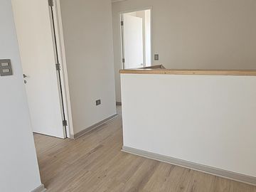 VENDE AMPLIA CASA  EN CHIGUAYANTE. (NUEVA)